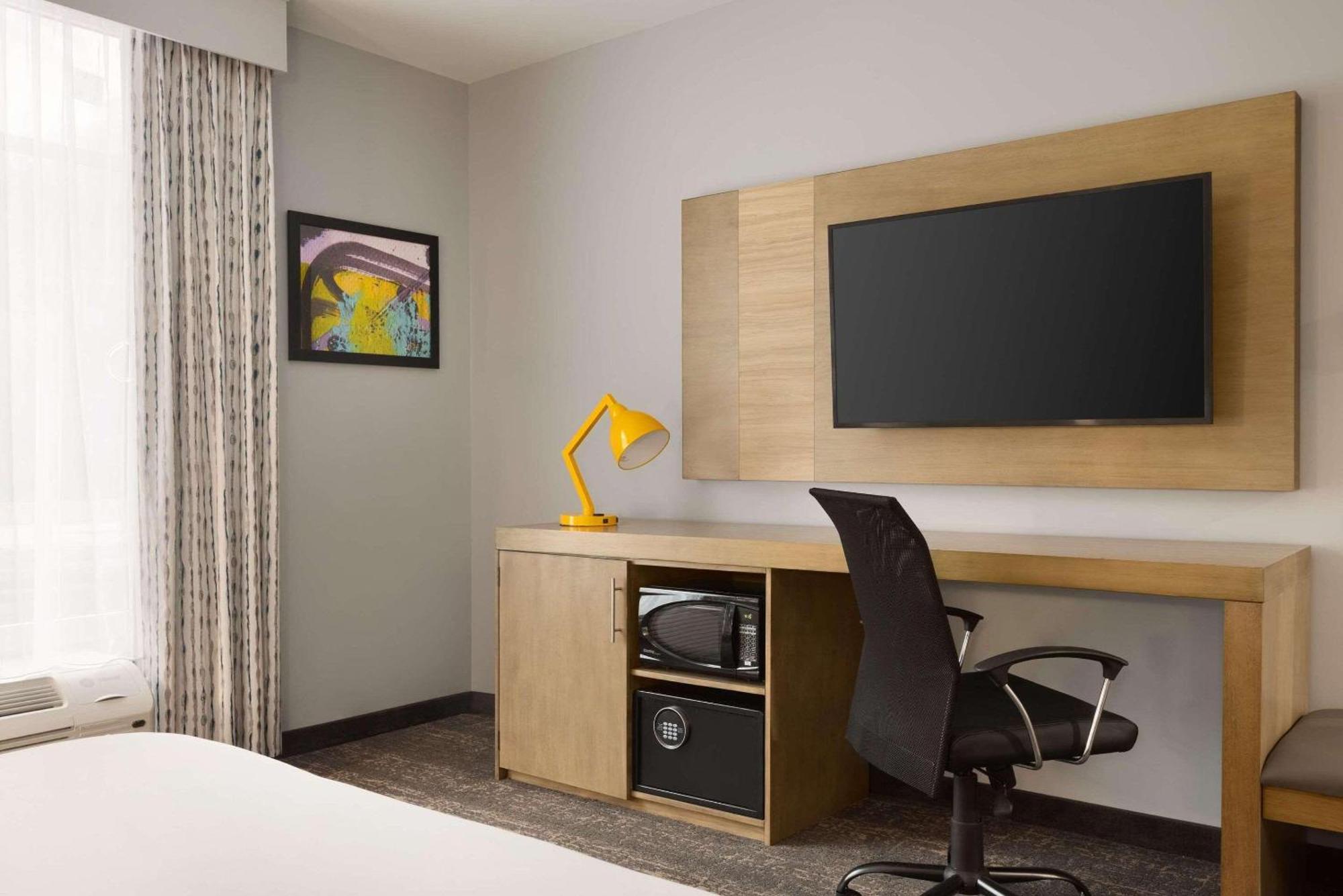 Park Inn By Radisson Florence, Sc Ngoại thất bức ảnh